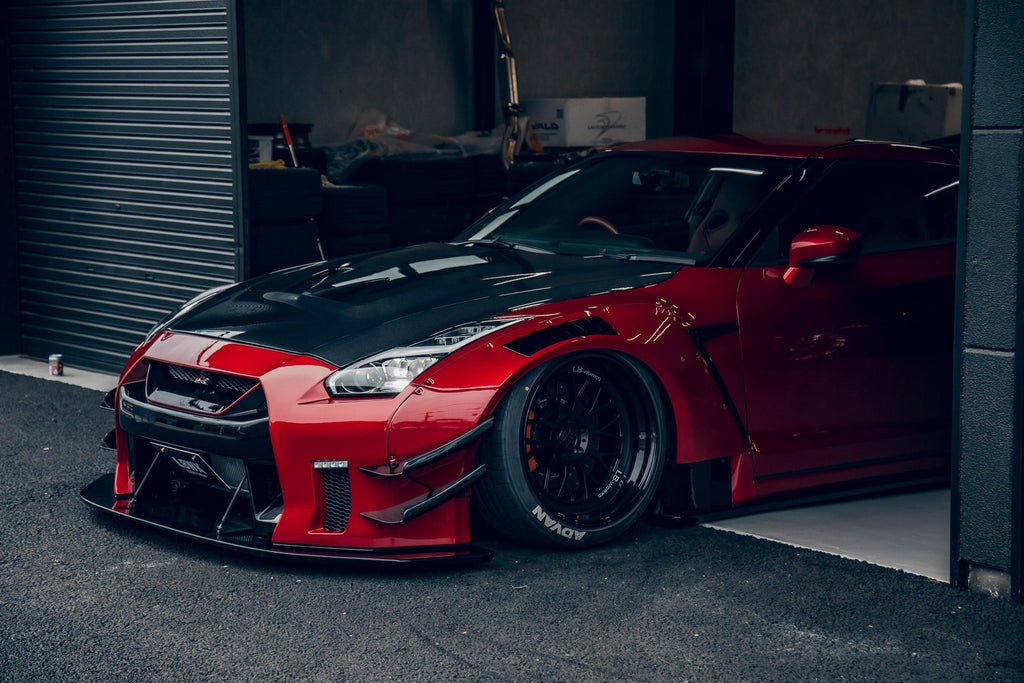 LB WORKS GTR Type 2 Complete Body Kit 2017- CFRP (LB31-04)