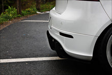 Load image into Gallery viewer, Maxton Design Rear Diffuser Volkswagen Golf Mk 5 R32 - VW-GO-5-R32-CNC-RS1A