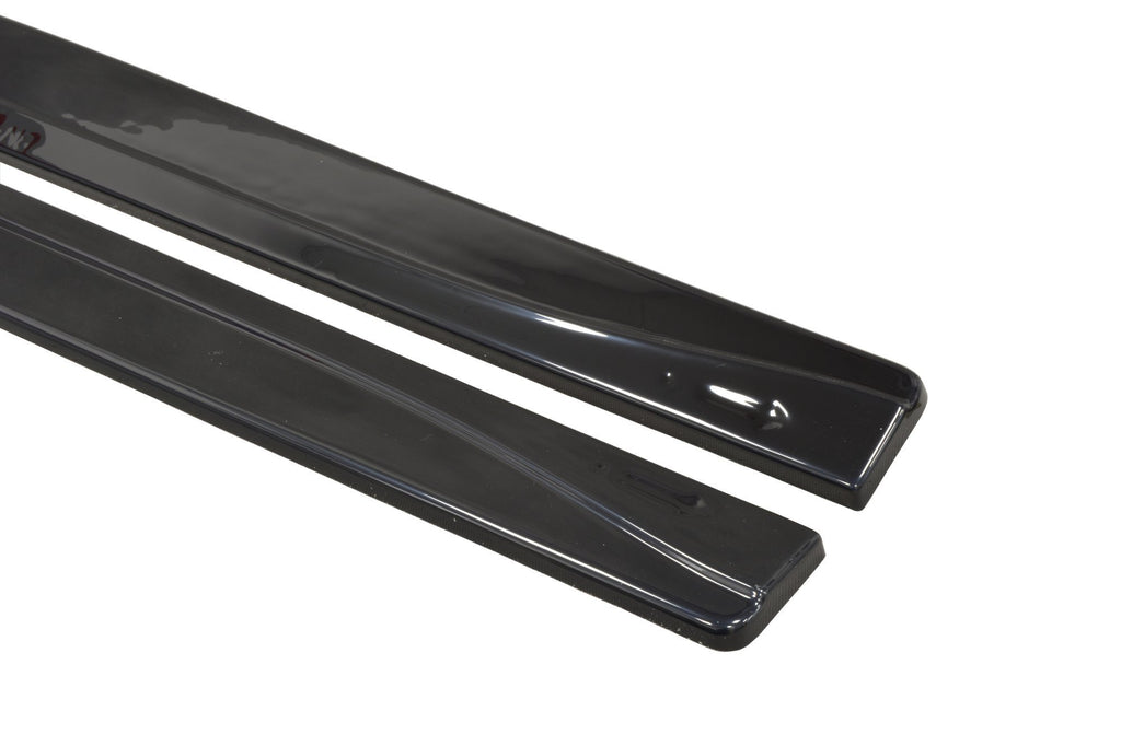 Maxton Design Side Skirts Diffusers BMW M4 F82 (2014-20) - BM-4-32-M-SD1