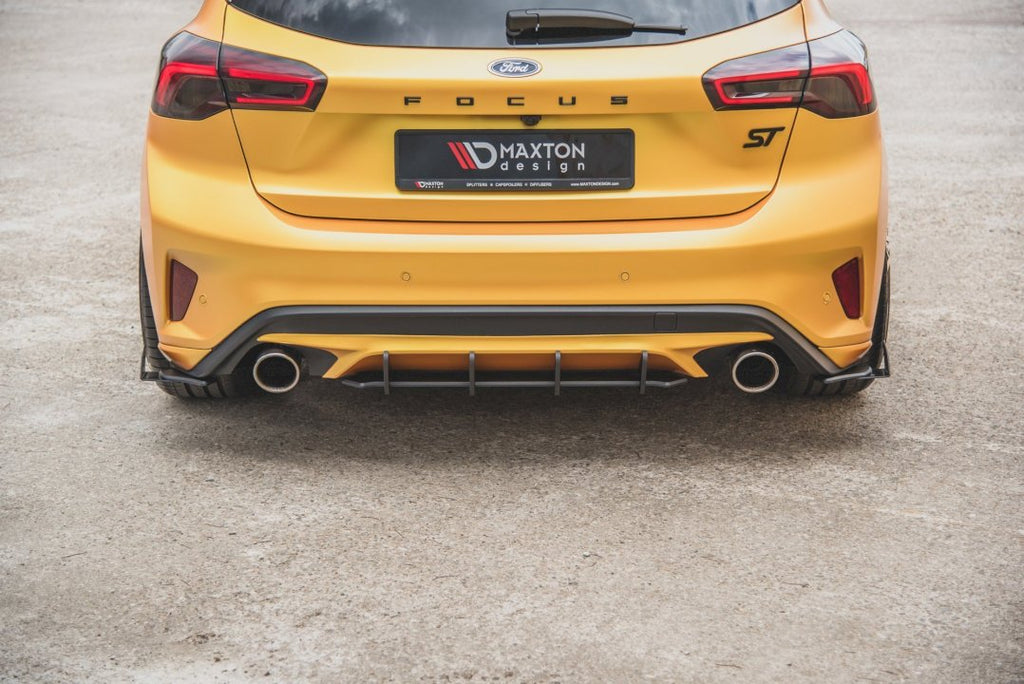 Maxton Design Racing Rear Side Splitters (+Flaps) Ford Focus ST Mk4 (2019-) - FOFO4STCNC-RSD1B+RSF1A