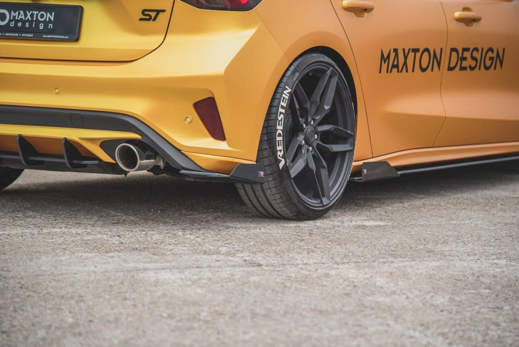 Maxton Design Racing Rear Side Splitters (+Flaps) Ford Focus ST Mk4 (2019-) - FOFO4STCNC-RSD1B+RSF1A