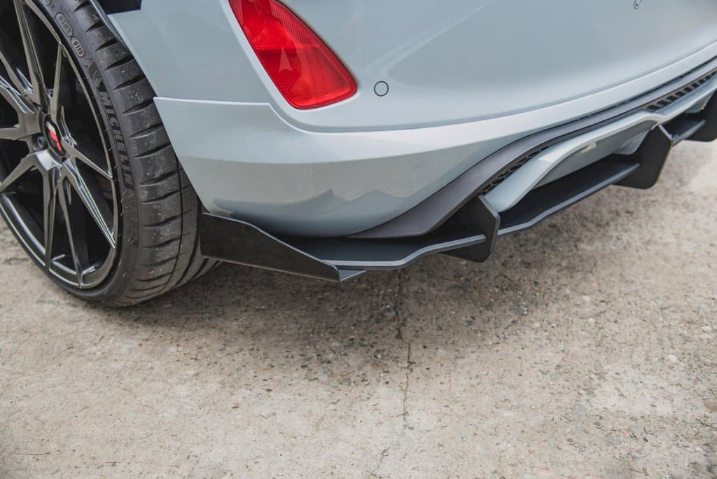 Maxton Design Rear Diffuser (+ Flaps) Ford Fiesta Mk 8 ST (2018+) - FOFI8STCNC-RS1B+RSF1