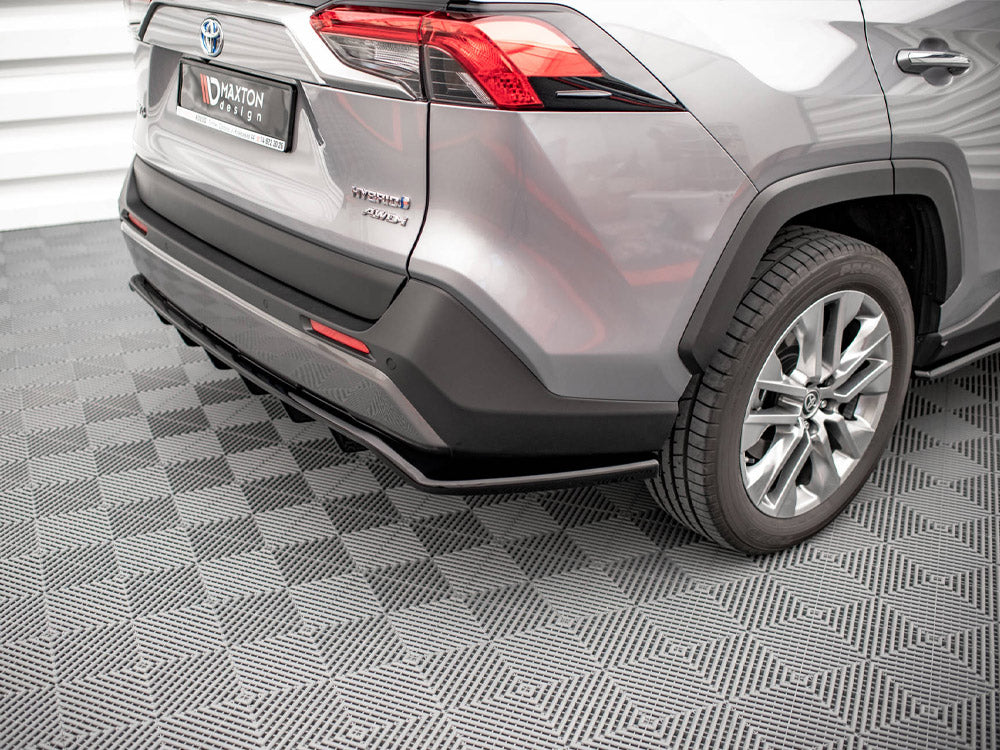 Maxton Design Central Rear Splitter (Vertical Bars) Toyota RAV4 Mk5 (2019-) - TO-RAV4-5-RD1+RD2