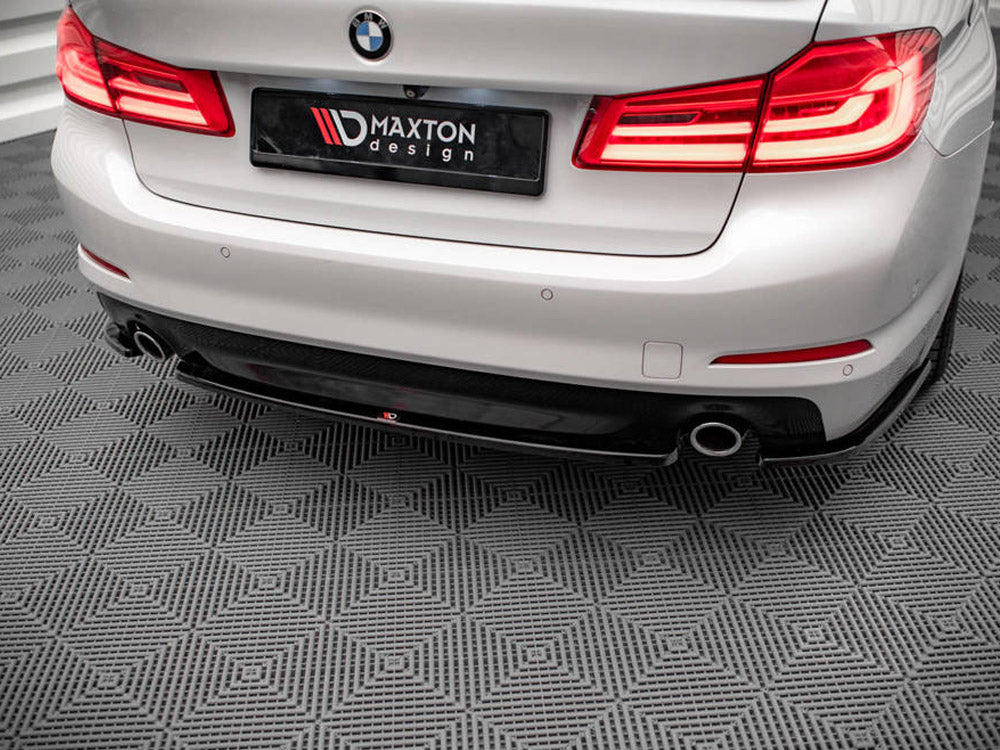 Maxton Design Central Rear Splitter BMW 5 G30 (2017-2020) - BM-5-G30-RD1