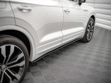 Load image into Gallery viewer, Maxton Design Side Skirts Diffusers VW Touareg R-line MK3 (2018-) – VW-TO-3-RLINE-SD1