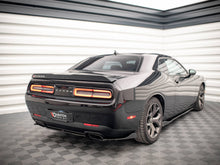 Load image into Gallery viewer, Maxton Design Central Rear Splitter Dodge Challenger RT MK3 Facelift (2014-) - DO-CHL-3-RT-RD1