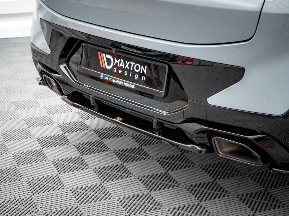 Maxton Design Central Rear Splitter BMW X4 M-pack G02 Facelift - BM-X4-02F-MPACK-RD1