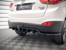 Load image into Gallery viewer, Maxton Design Central Rear Splitter (Vertical Bars) Hyundai ix35 Mk1 - HY-IX35-1-RD1+RD2