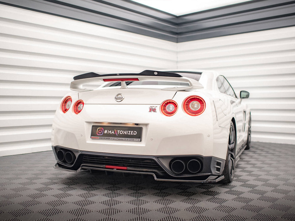 Maxton Design Central Rear Splitter (Vertical Bars) Nissan GTR R35 Facelift - NI-GTR-4F2-RD1+RD2