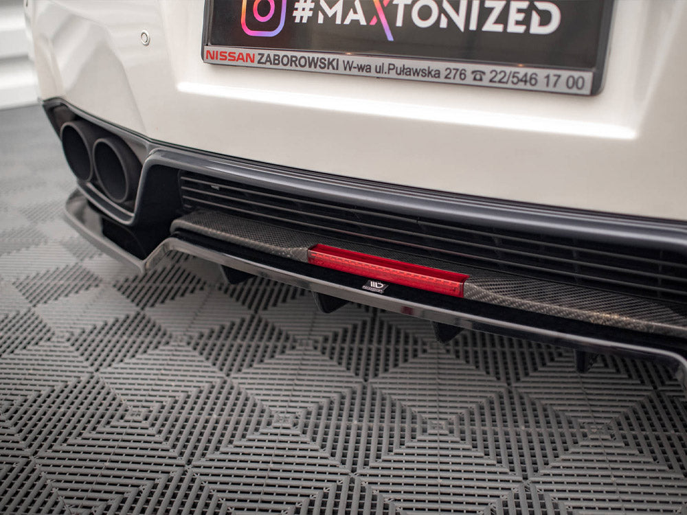 Maxton Design Central Rear Splitter (Vertical Bars) Nissan GTR R35 Facelift - NI-GTR-4F2-RD1+RD2