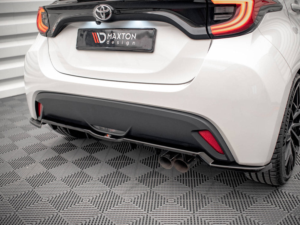 Maxton Design Central Rear Splitter V.2 (Vertical Bars) Toyota Yaris Mk4 - TO-YA-4-RD2+RD3