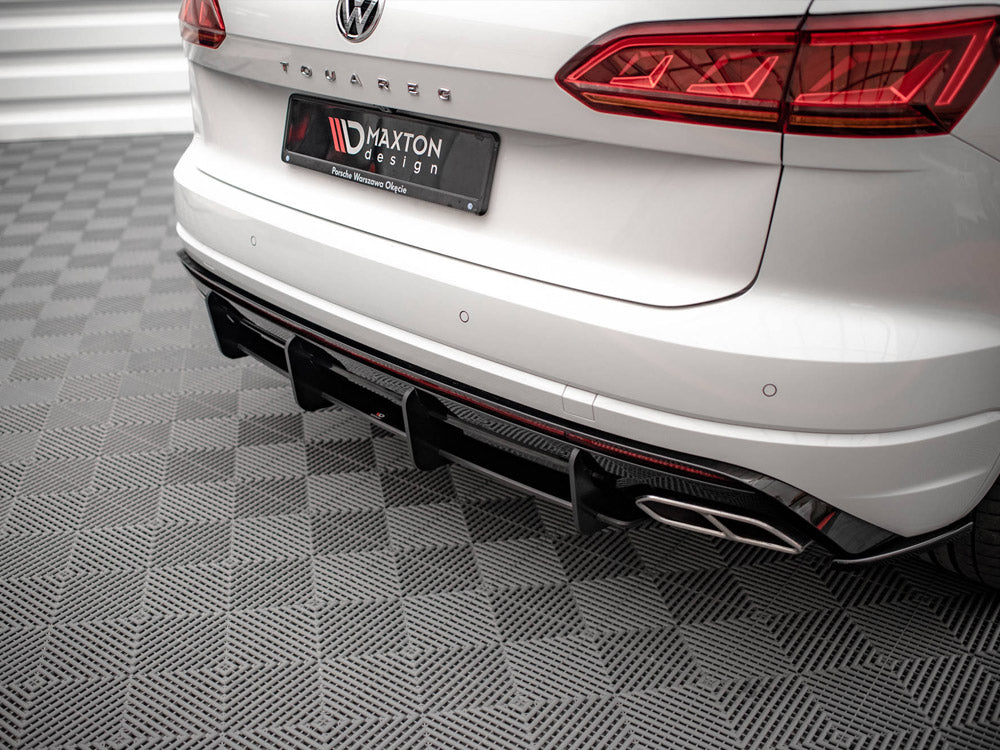 Maxton Design Street Pro Rear Diffuser VW Touareg R-Line Mk3 - VWTO3RLINECNC-RS1