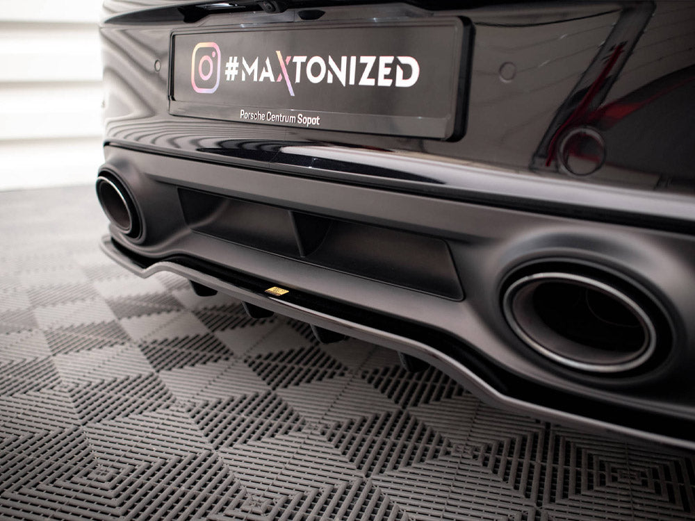 Maxton Design Central Rear Splitter (Vertical Bars) Porsche 911 Turbo S 992 - PO-911-992-TURBO-S-RD1+RD2