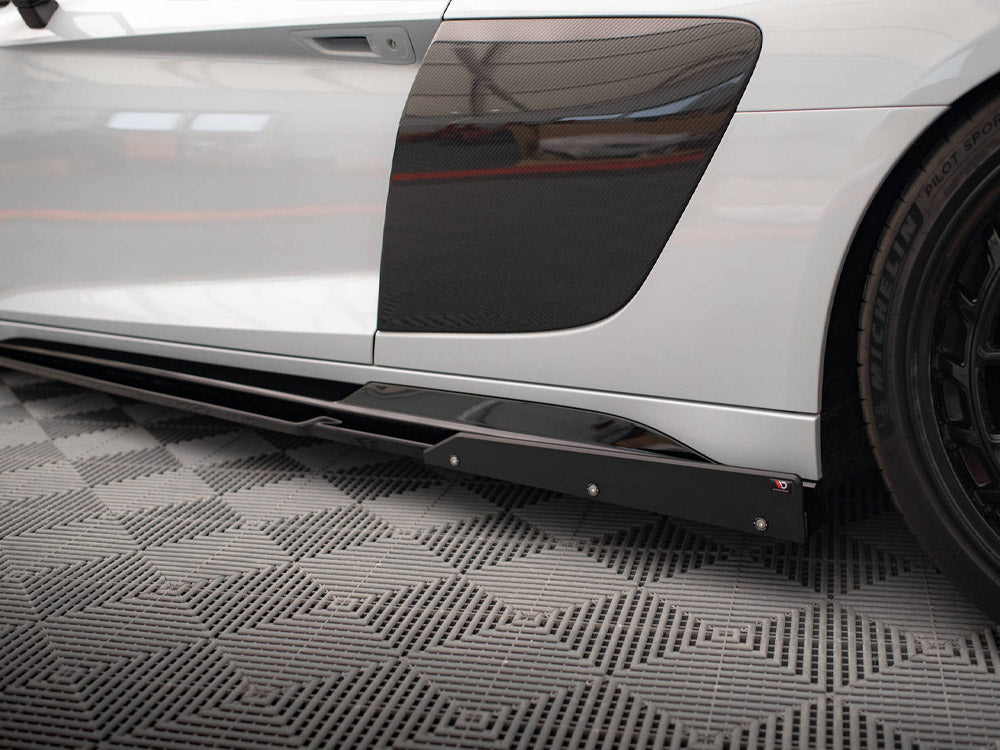 Maxton Design Side Skirts Diffusers V.2 + Flaps Audi R8 Mk2 Facelift - AU-R8-2F-SD3+SF