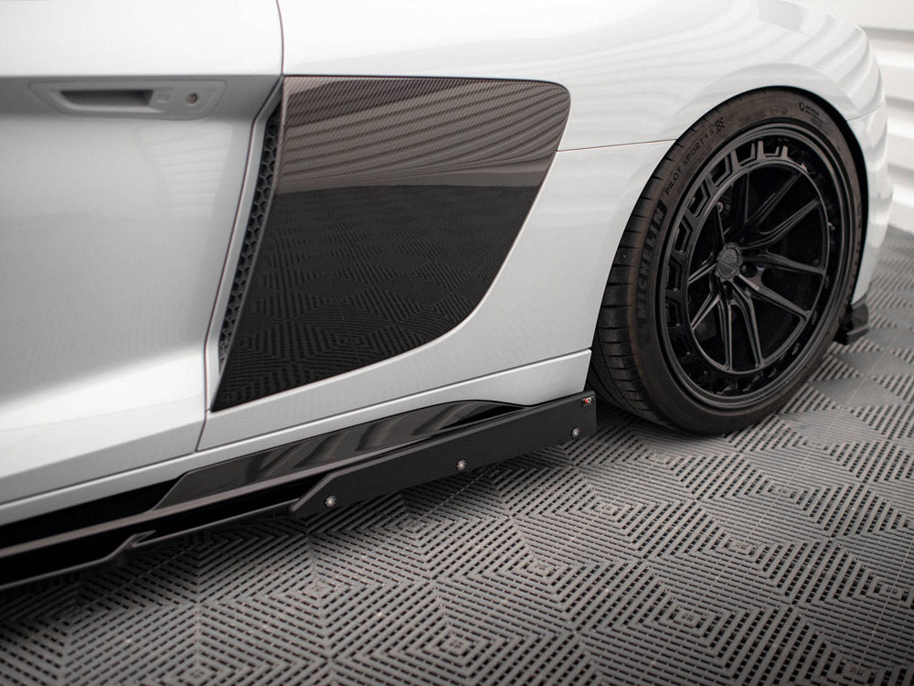 Maxton Design Side Skirts Diffusers V.2 + Flaps Audi R8 Mk2 Facelift - AU-R8-2F-SD3+SF