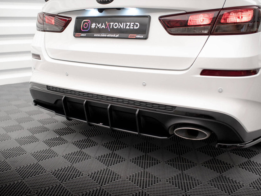 Maxton Design Street PRO Rear Diffuser Kia Optima Mk4 Facelift - KIOP2FCNC-RS1