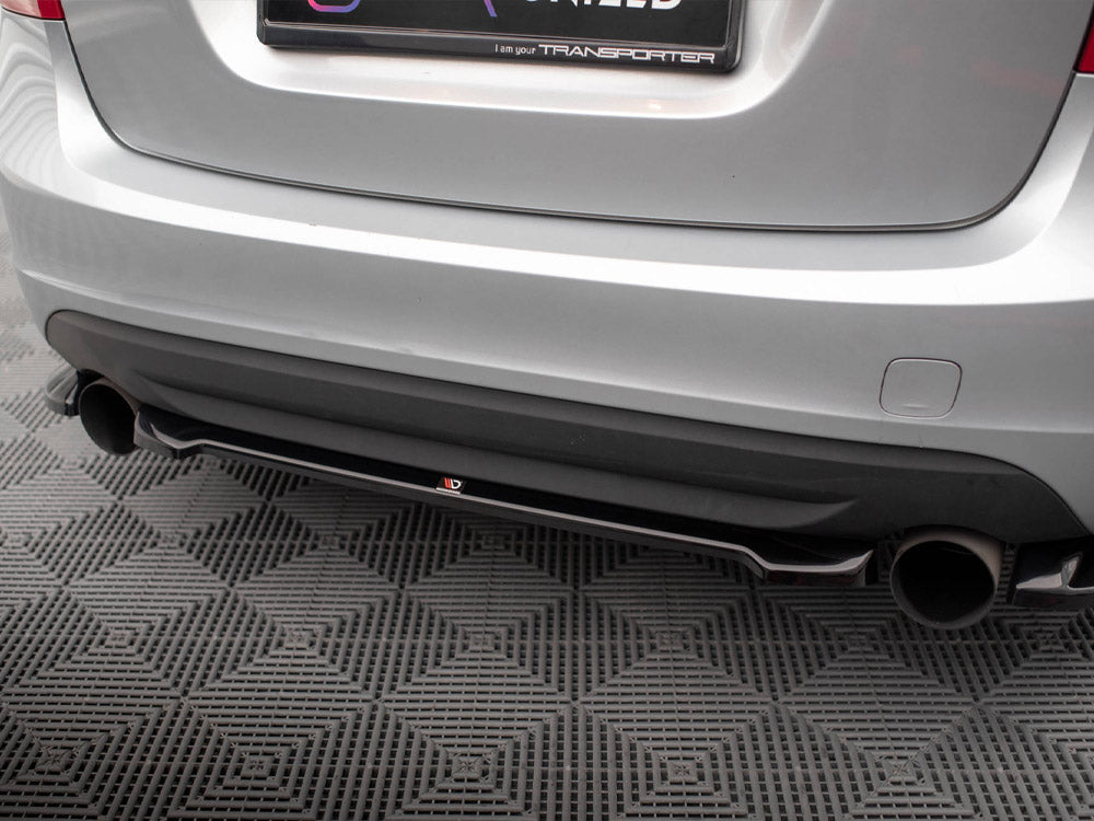 Maxton Design Central Rear Splitter Volvo S60 R-Design Mk2 - VO-S60-2-RDESIGN-RD1