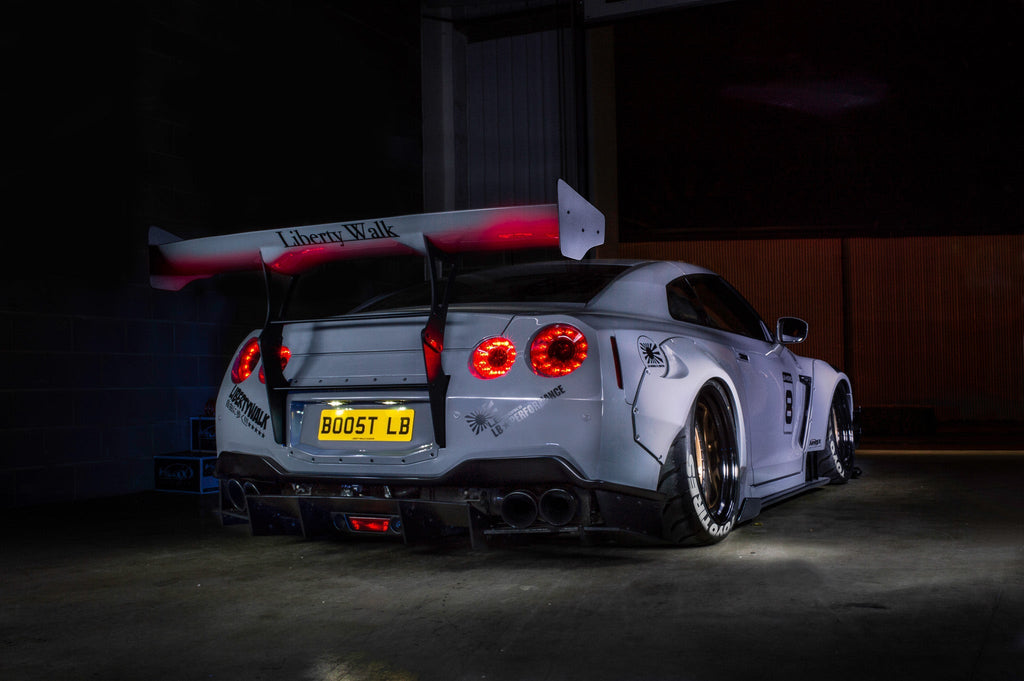 LB WORKS GTR Type 2 Complete Body Kit -2016Y FRP (LB31-01)