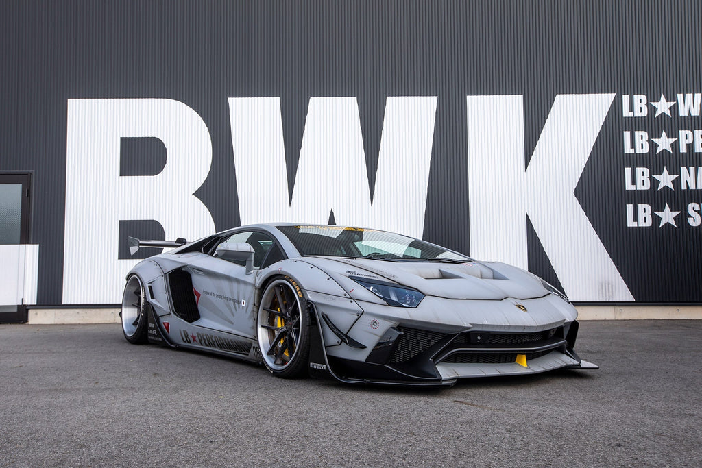 LB WORKS Lamborghini Aventador Limited Edition CFRP (20 Units)  (LB34-02)