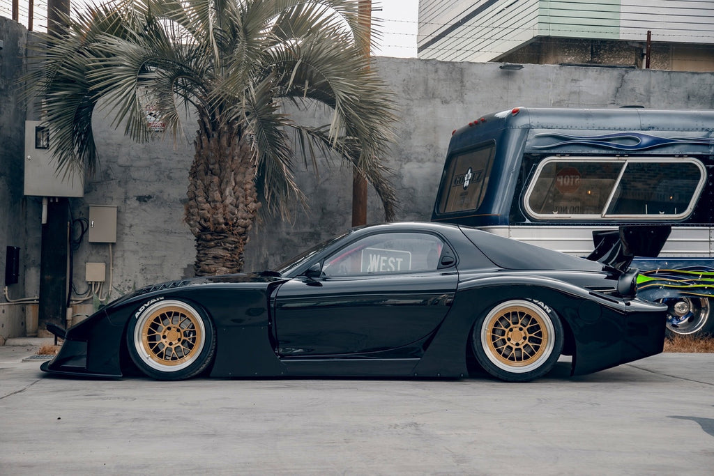 LB-Super Silhouette RX-7 Complete Body Kit (FRP) (LB62-01)