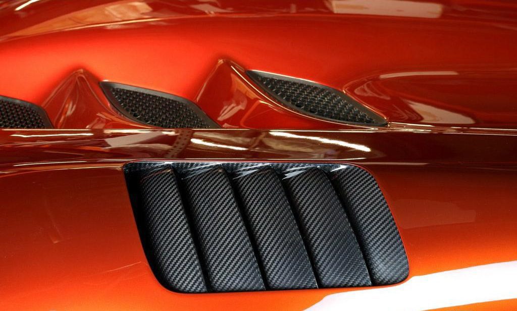 APR Performance Carbon Front Fiber Fender Vents for VX I Dodge Viper ACR Extreme