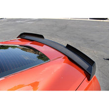 Load image into Gallery viewer, APR Performance Carbon Fiber Rear Deck Track Pack Spoiler for C7 Chevrolet Z06 w/o APR Wicker Bill