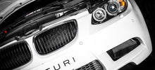 Load image into Gallery viewer, Eventuri BMW E90 E92 E93 (M3) Carbon Fibre Air Intake System