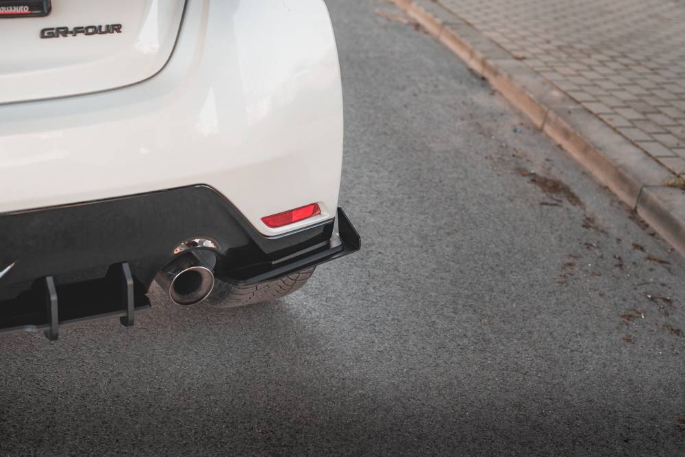 Maxton Design Rear Side Flaps Toyota GR Yaris Mk4 - TOYA4GR4CNC-RSF1