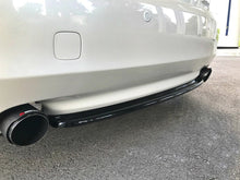 Load image into Gallery viewer, Maxton Design Central Rear Splitter Lexus GS 300 Mk3 Facelift (Without Vertical Bars) - LE-GS-3F-RD1