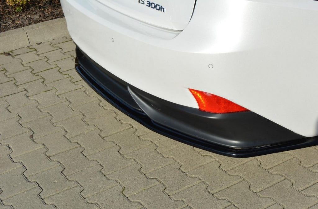 Maxton Design Central Rear Splitter Lexus IS 300H Mk3 (Without Vertical Bars) (2013- 2016) - LE-IS-3-H-RD1