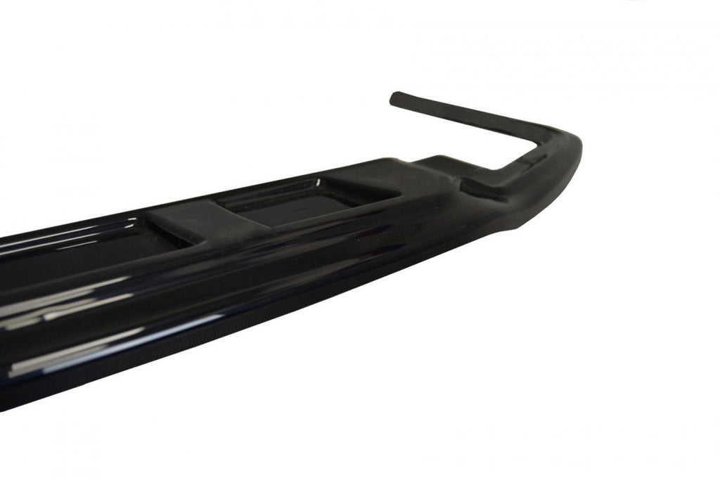 Maxton Design Central Rear Splitter Lexus IS 300H Mk3 (Without Vertical Bars) (2013- 2016) - LE-IS-3-H-RD1