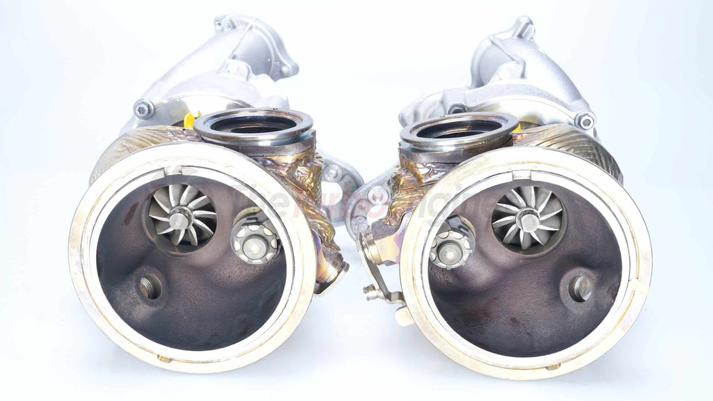 The Turbo Engineers TTE888 EA825 4.0TFSI Upgraded Turbochargers (Pair)