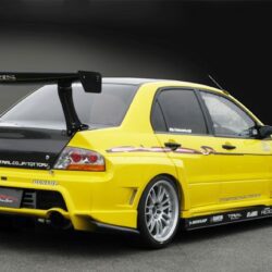 VARIS Time Attack Front Wide Fender Kit (4Pc Set) for 2003-05 Mitsubishi Evo VIII [CT9A] VAMI-072