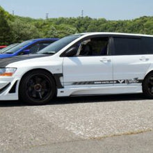 Load image into Gallery viewer, VARIS Carbon Front Spoiler for 2005-07 Mitsubishi Evo IX Wagon [CT9W] VAMI-087