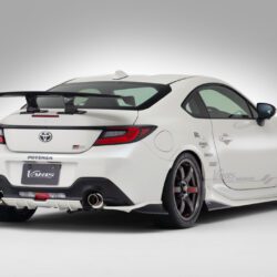 Varis Arising-1 S-Resistant Carbon Fiber Side Skirt Cover for ZN8 Toyota GR86