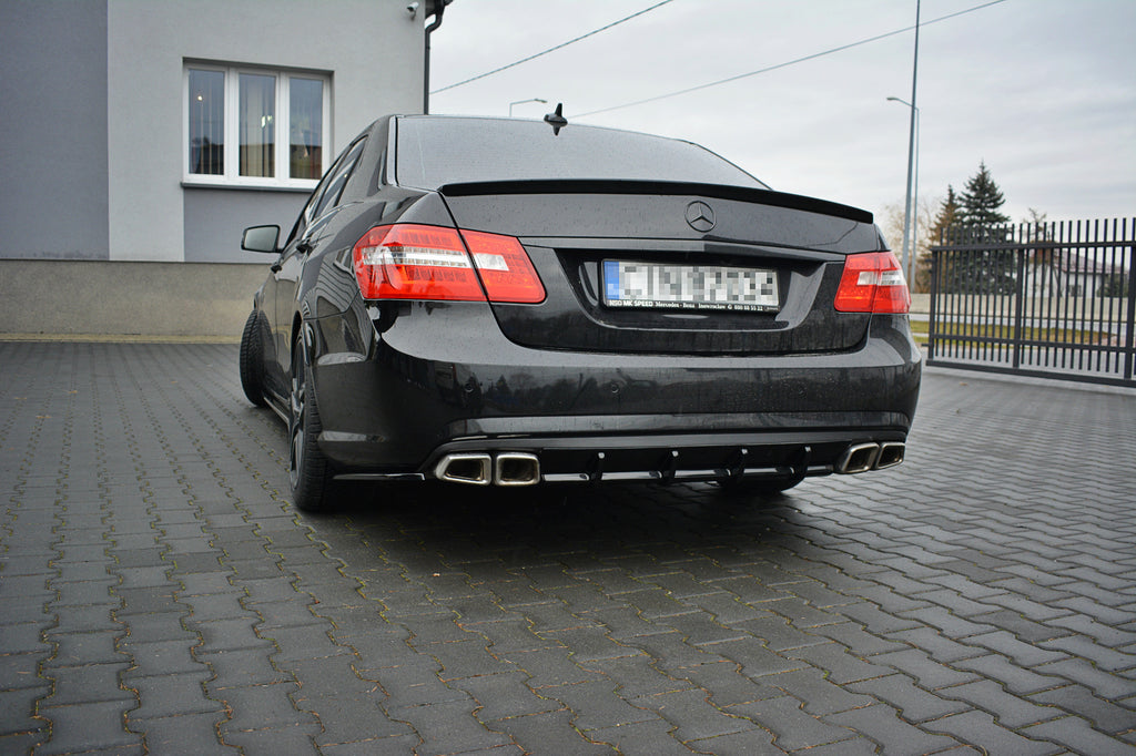 Maxton Design Rear Diffuser Mercedes E-Class 212 63 AMG (2009-2012) - ME-E-212-AMG-RS1