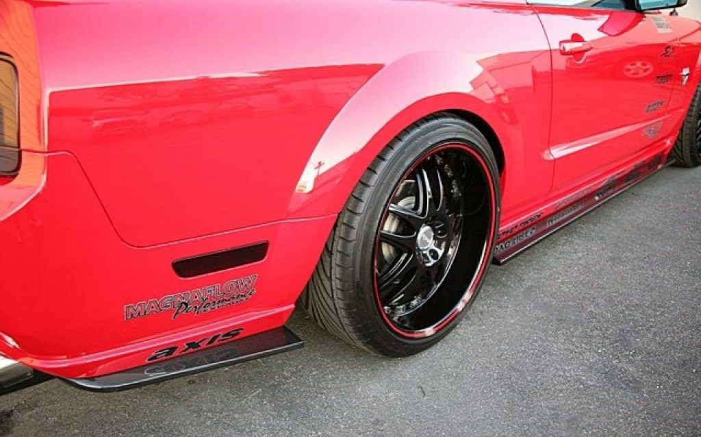 APR Performance Carbon Fiber Rear Bumper Skirts for S197 Ford Mustang GT