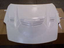 Load image into Gallery viewer, MCR Vented Hood (FRP) for 2003-08 Nissan 350Z [Z33]