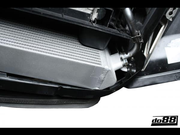 do88 BMW M3 E90, E92, E93 - Performance Engine Oil Cooler - OC-100