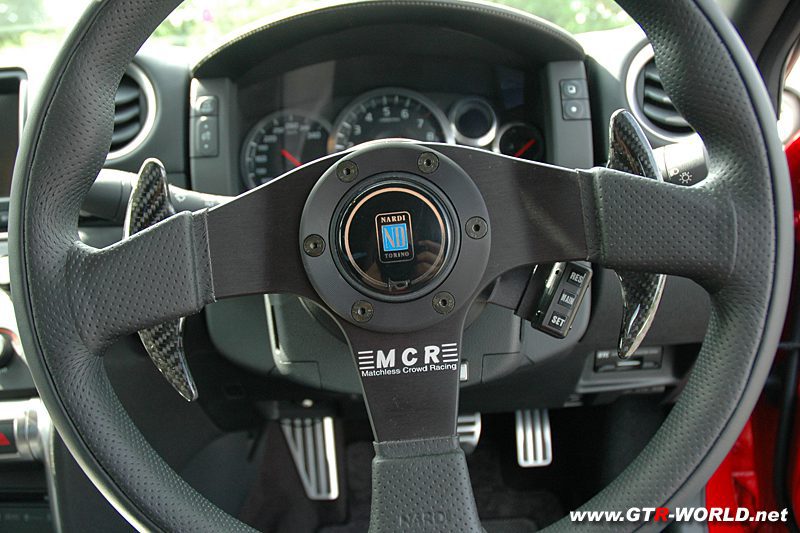 MCR Paddle Shift Kit (ALL OPTIONS KIT) – With Boss and Cruise Switch for 2009-16 Nissan GT-R [R35] RC-35005