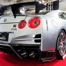 Load image into Gallery viewer, Top Secret M17 Rear Bumper for 2017-19 Nissan GT-R [R35]