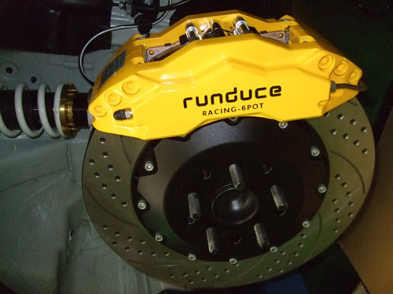 Runduce Big Brake Kit Set for 2001-07 Mitsubishi Evo IX [CT9A]